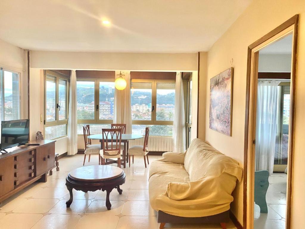 Apartment Laredo Sea Beach Esterno foto