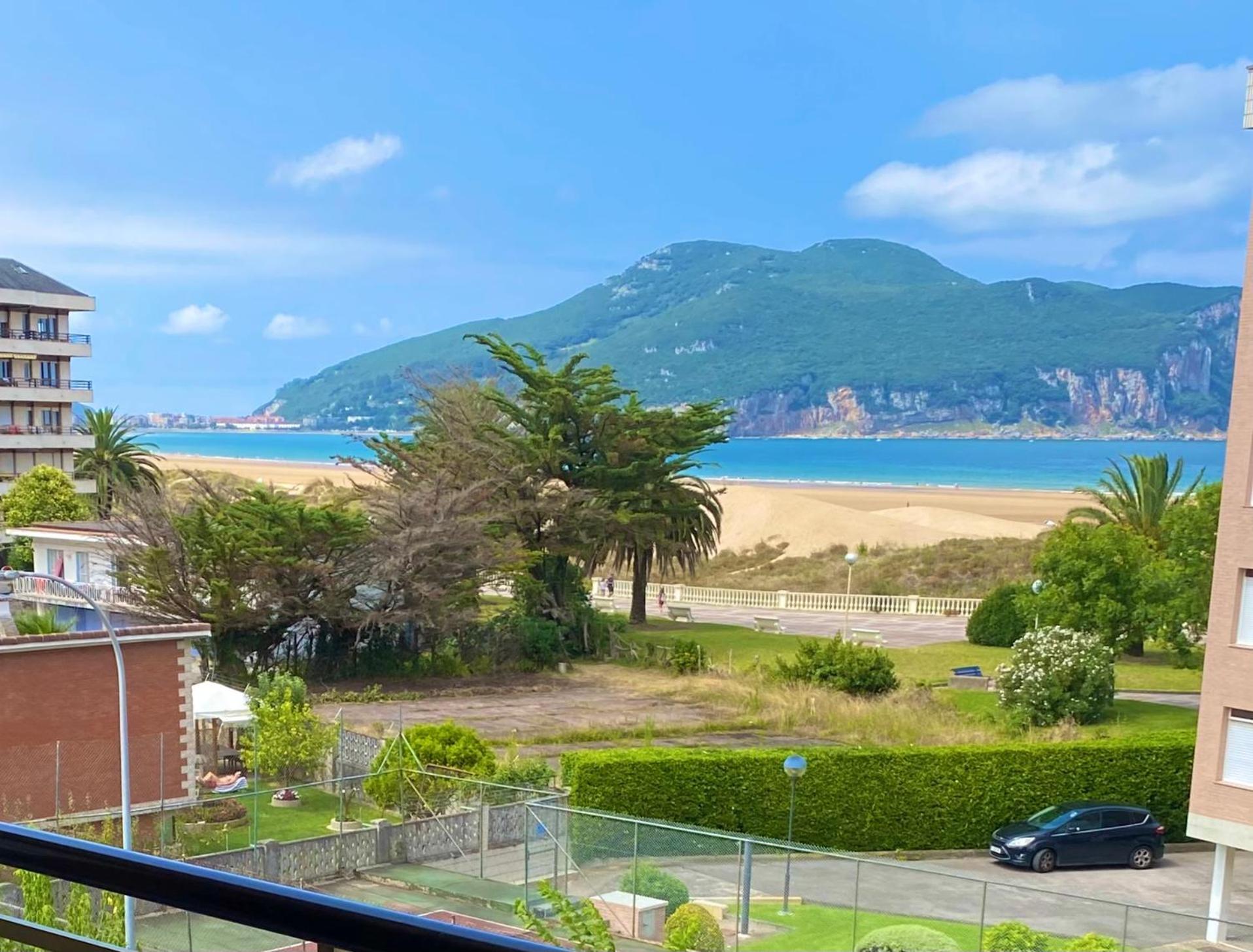 Apartment Laredo Sea Beach Esterno foto